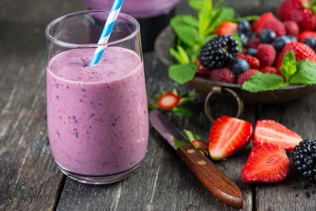 Kiedy pić shake proteinowy, aby maksymalnie wspierać regenerację? Kiedy pić shake proteinowy, aby maksymalnie wspierać regenerację?